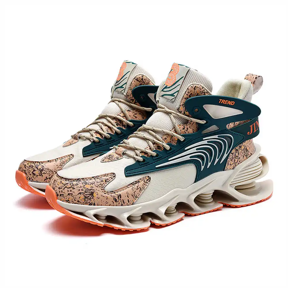 Antislip Mid Kind Running Snea - Outdoor Camping Show recensie en prijs